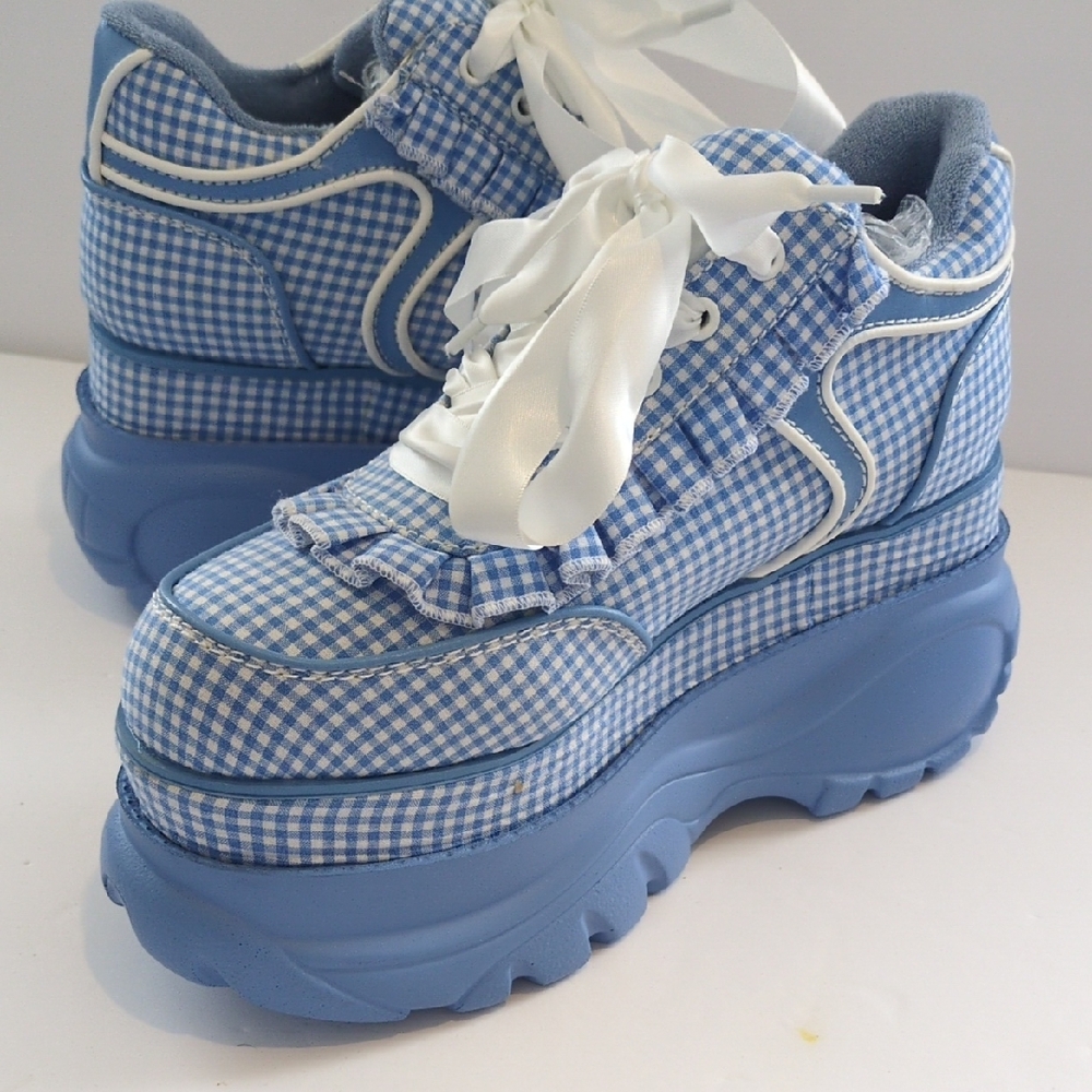 Ozark Dreaming Platforms - Picture 2 of 5